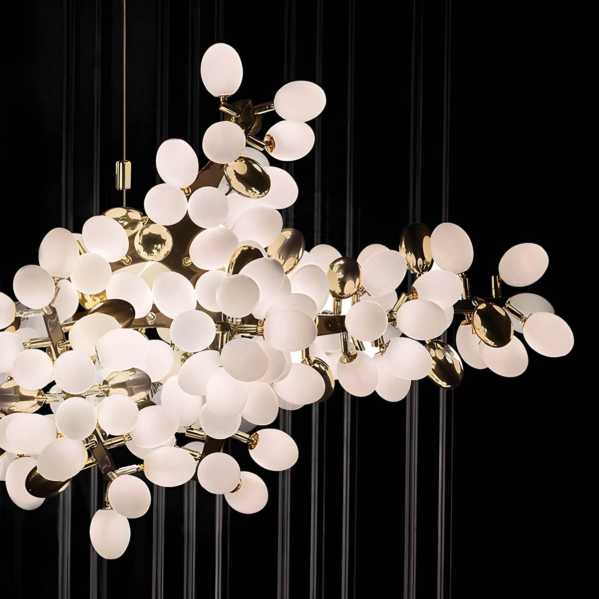 Fleur - Modern Chandelier Light with Adjustable Cord